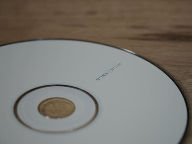 contact-cd Physical CD
